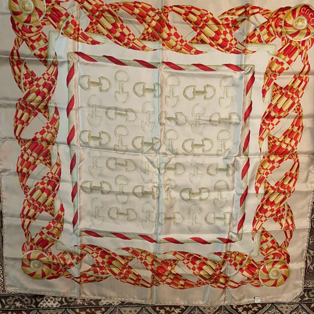 Gucci silk scarf. 35” x 35”.